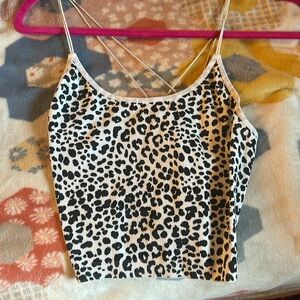 Cheetah print crop